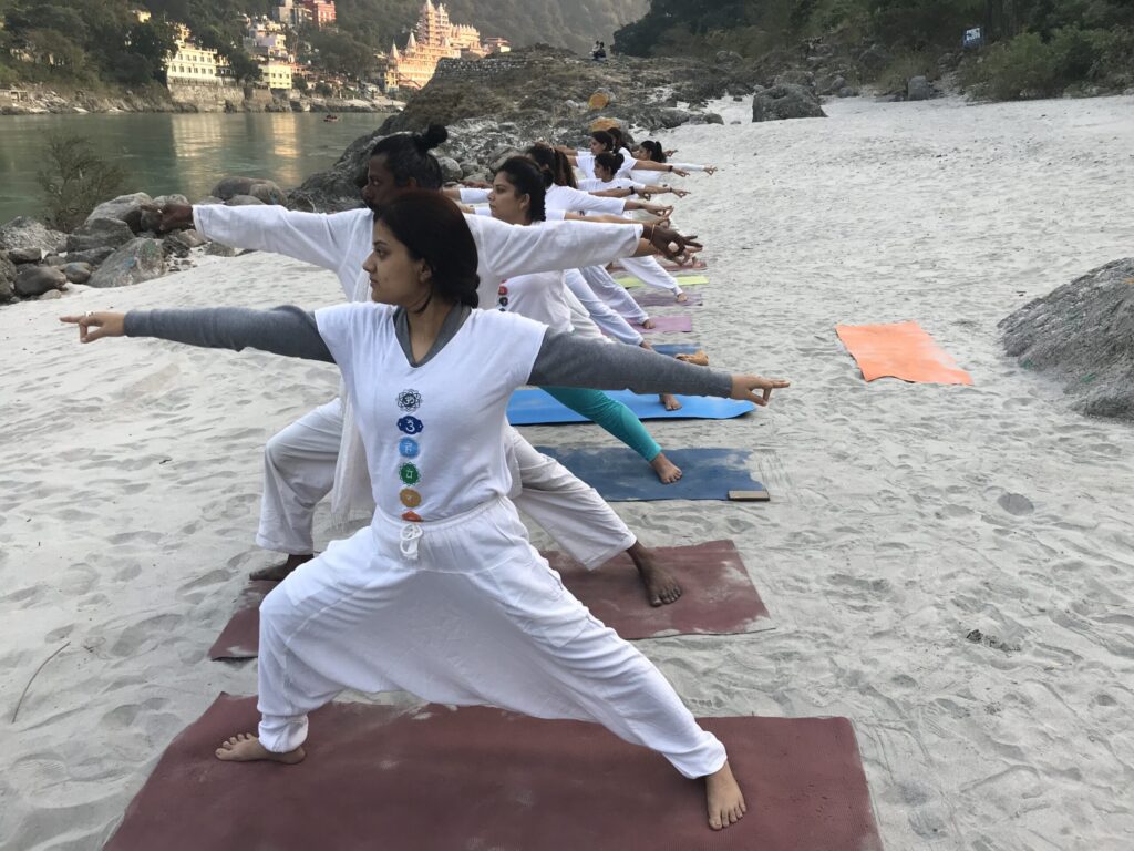 How Can Yoga Retreats Change Your Life?